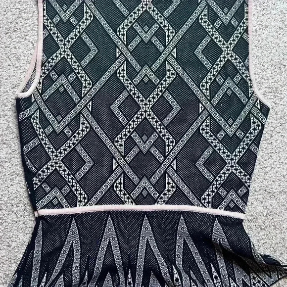 BCBGMAXAZRIA Black Combo Alonya Twill Knit Jacquard Peplum Top Size S - Picture 5 of 7